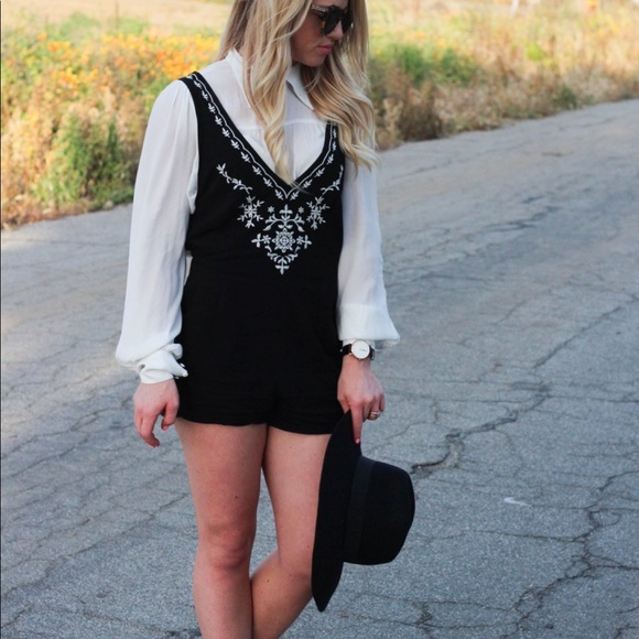 Forever21 Black Romper - Picture 4 of 4